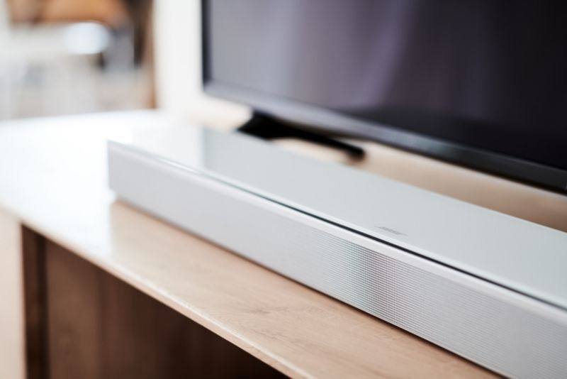 Bose Soundbar 700, Multiroom, WLAN, Bluetooth, Alexa Sprachsteuerung - weiß