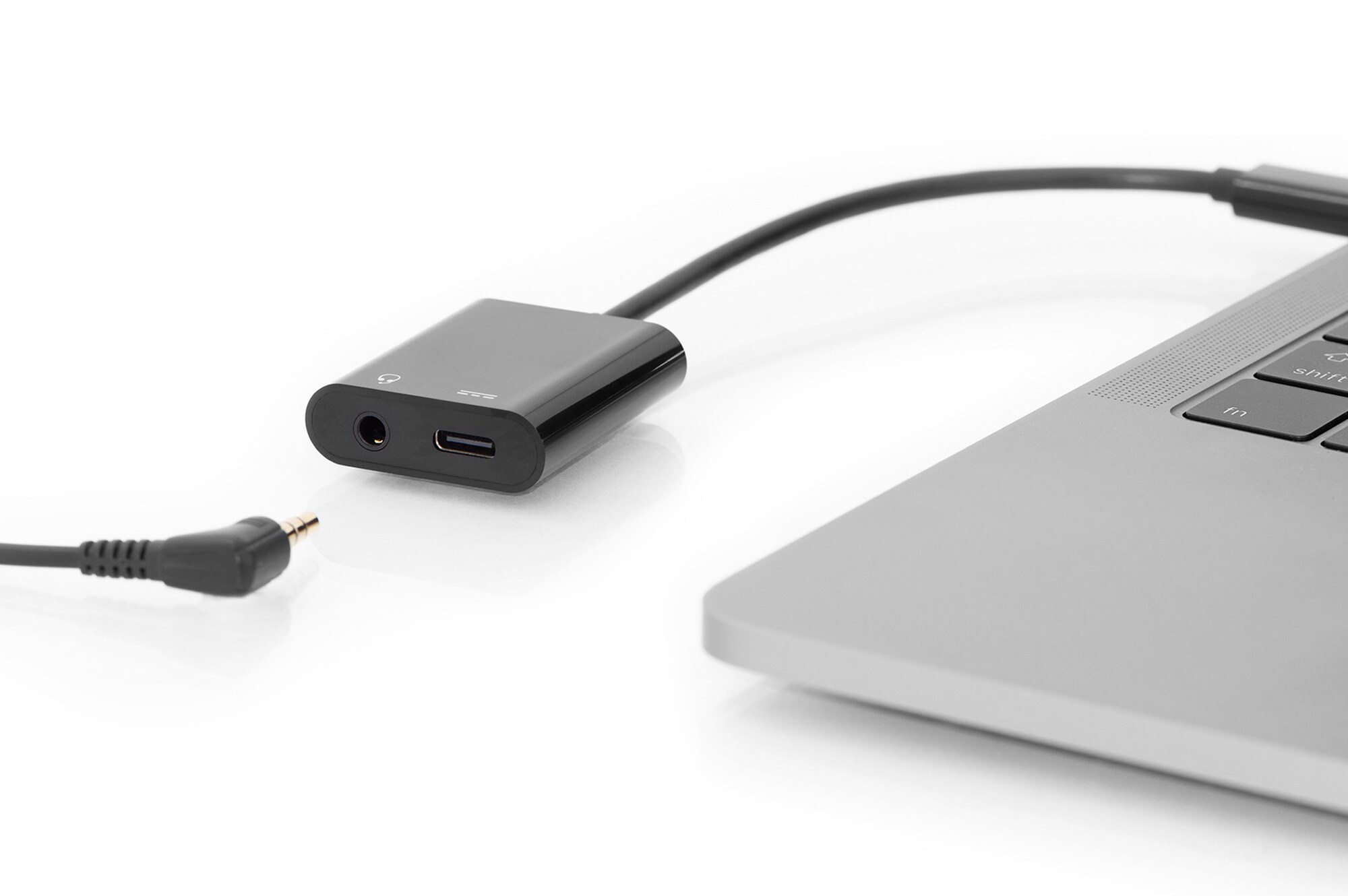 DIGITUS USB Type-C™ Adapter / Konverter, Type-C™ auf USB Type-C™ + 3.5mm Klinke