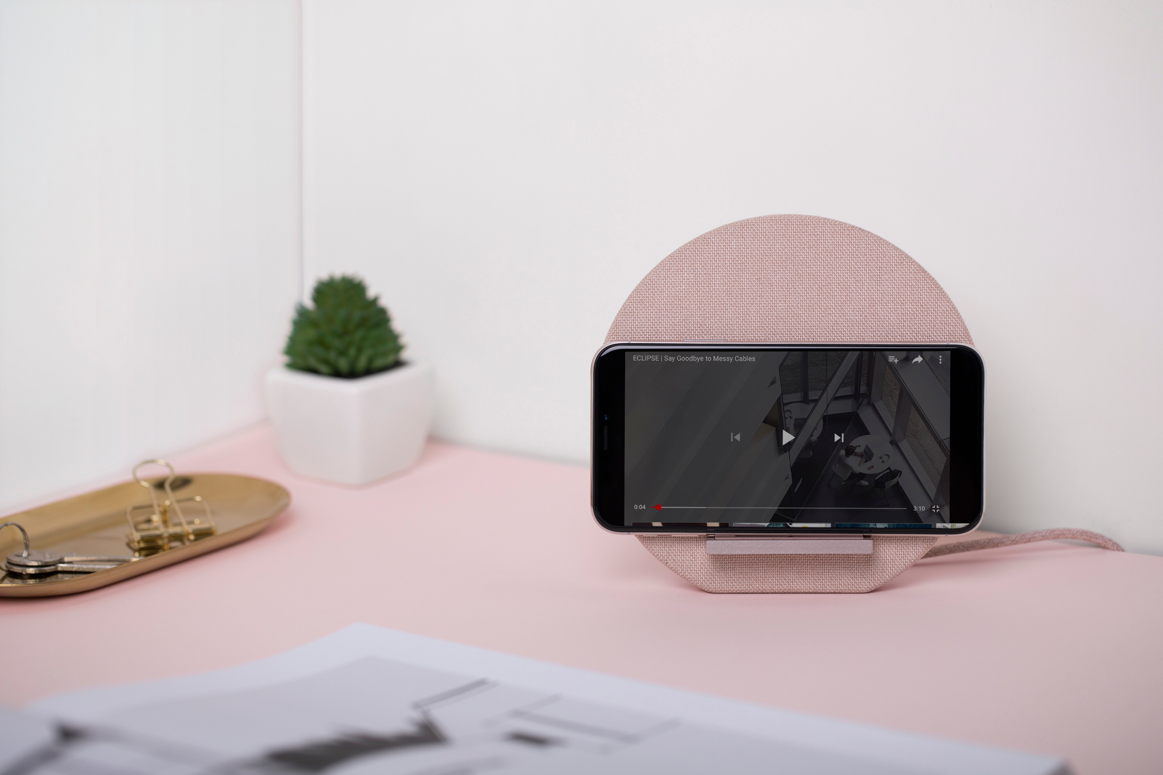 Native Union Dock 10 W Wireless Charging Stand Rose