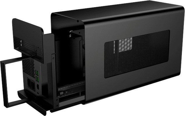 Razer Core X Chroma Grafikkartengehäuse mit Thunderbolt 3