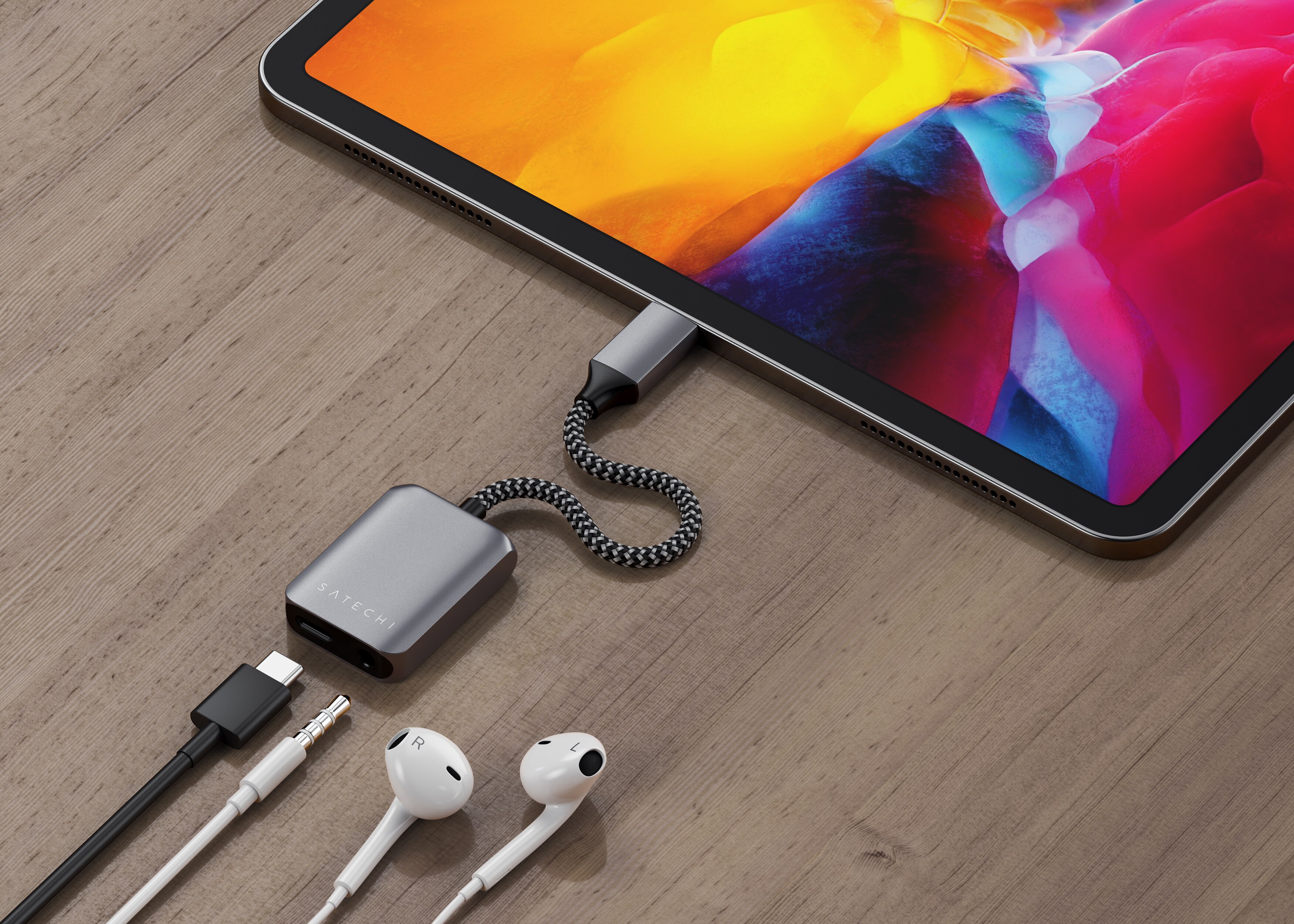 Satechi USB-C auf 3.5mm Audio &amp; PD Adapter Space Gray