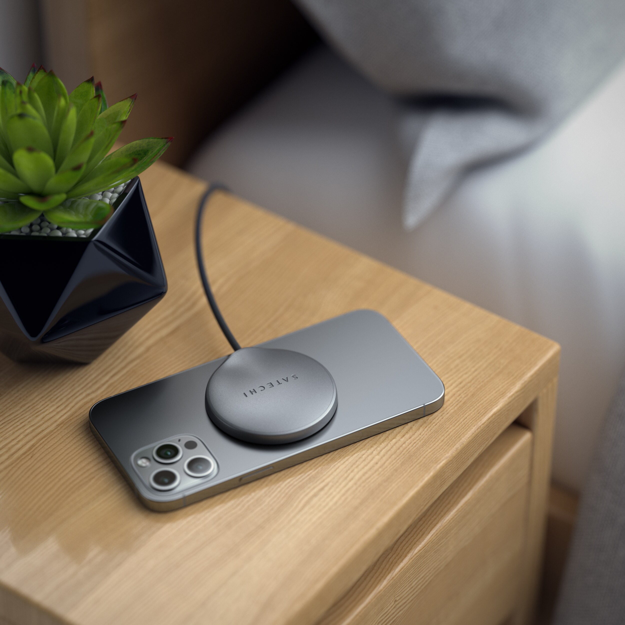 Satechi Magnetic Wireless Charging Kabel space grey