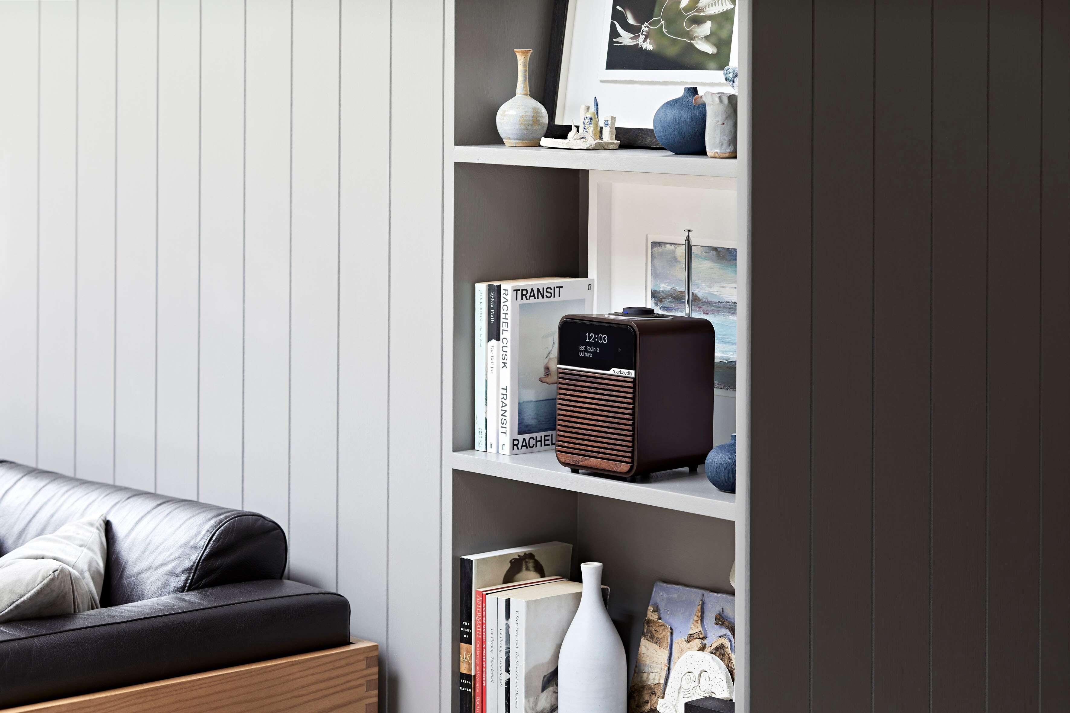 Ruark Audio R1 Mk4 DAB+ Bluetooth USB-C Kensington Espresso