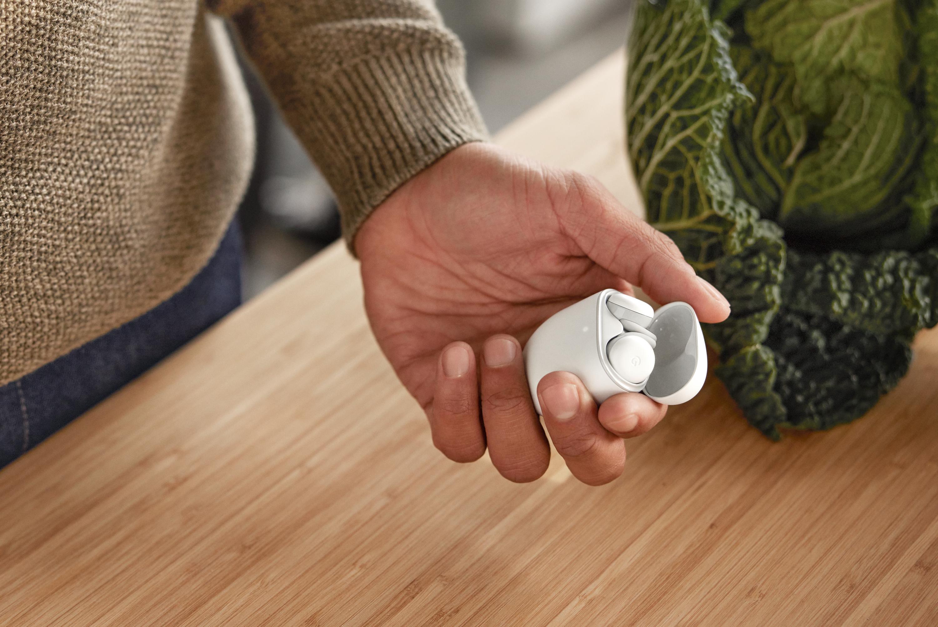 Google Pixel Buds A-Series Clearly White