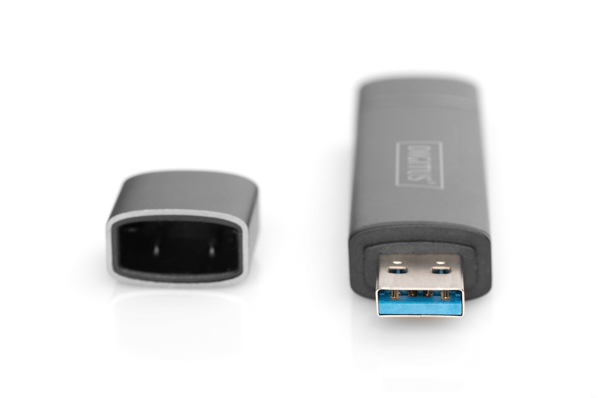 DIGITUS DA-70886 Combo Card Reader Hub (USB-C+USB 3.0) grau