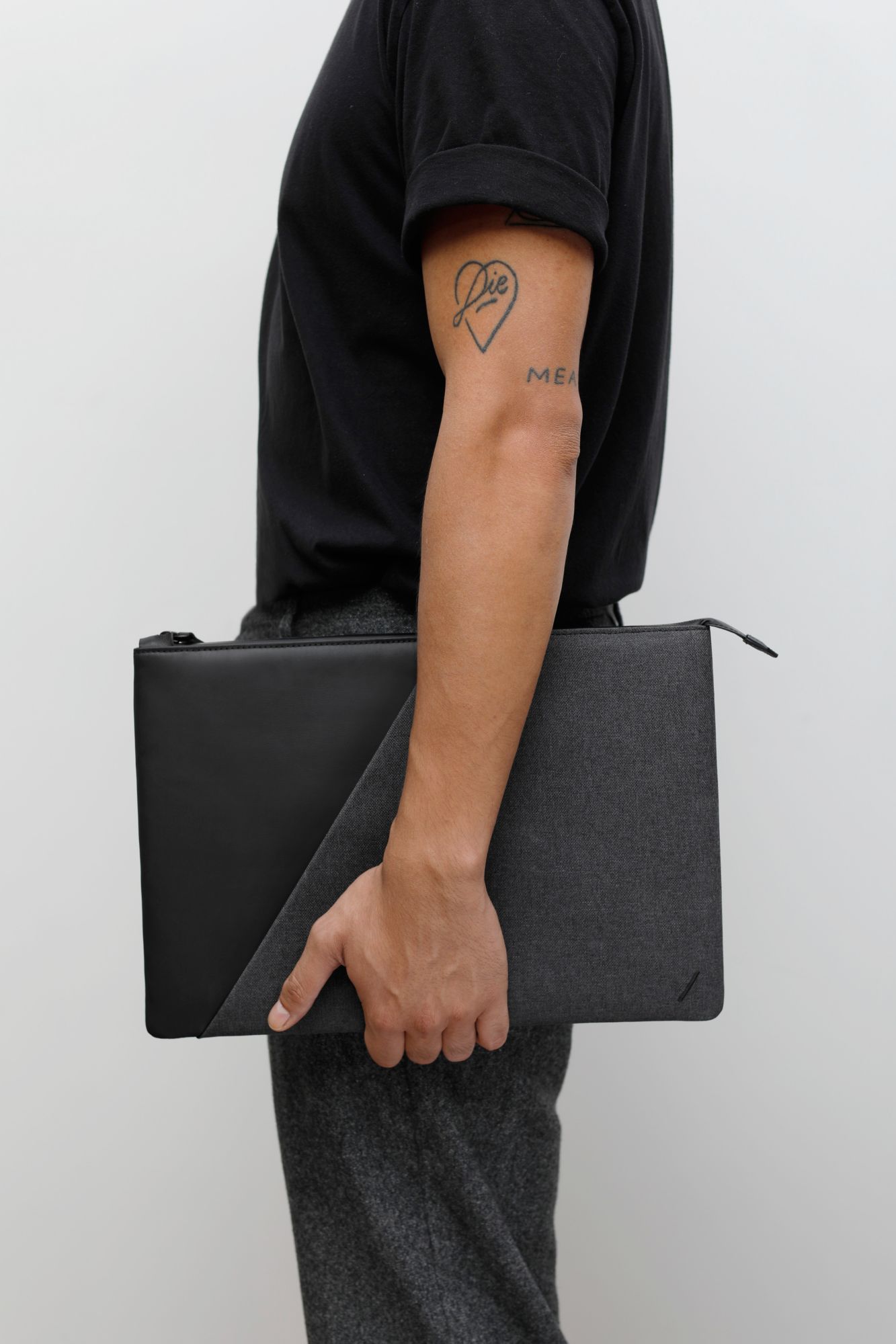 Native Union Stow MacBook Sleeve 15 Slate Gray