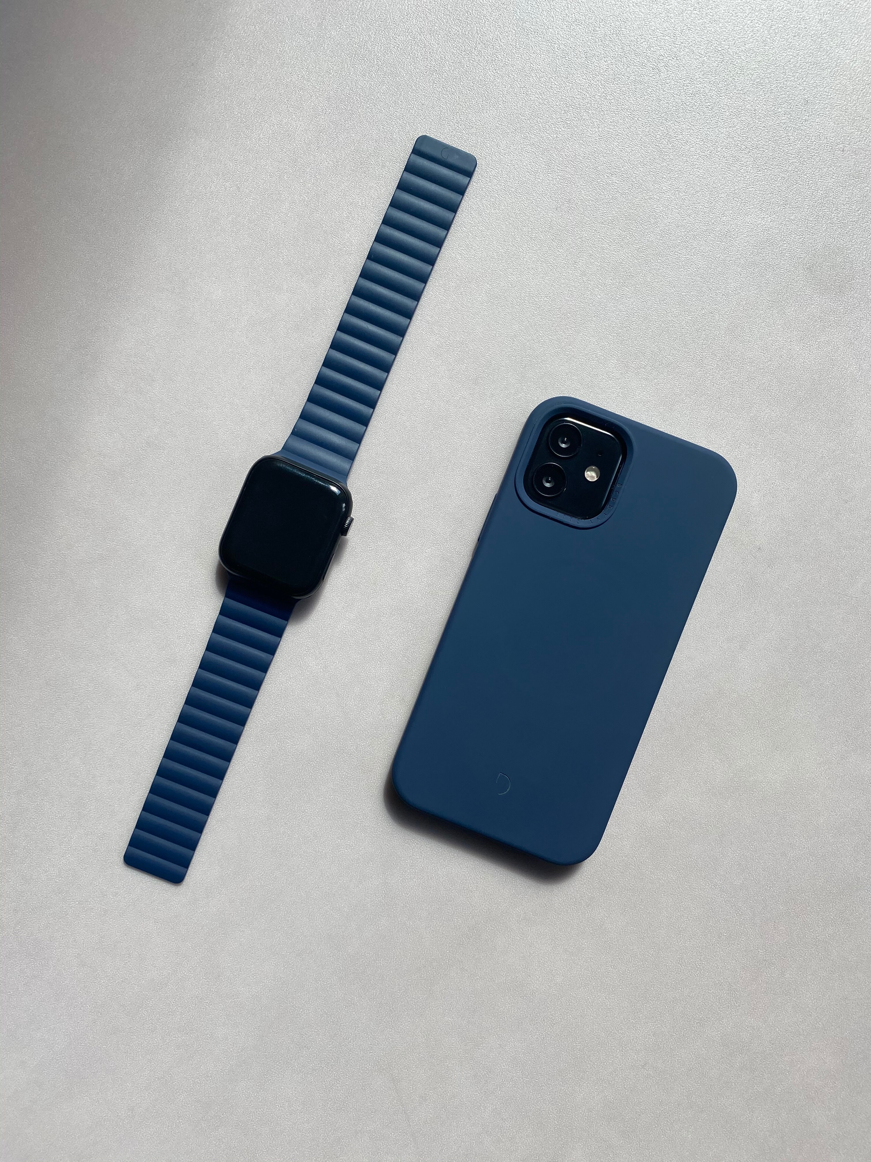 decoded Silicone Traction Magnetic Traction Strap LITE Navy 42-44mm