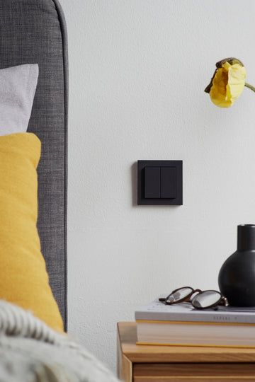 Senic Friends of Hue Switch matt schw. batterieloser Schalter Homekit-kompatibel