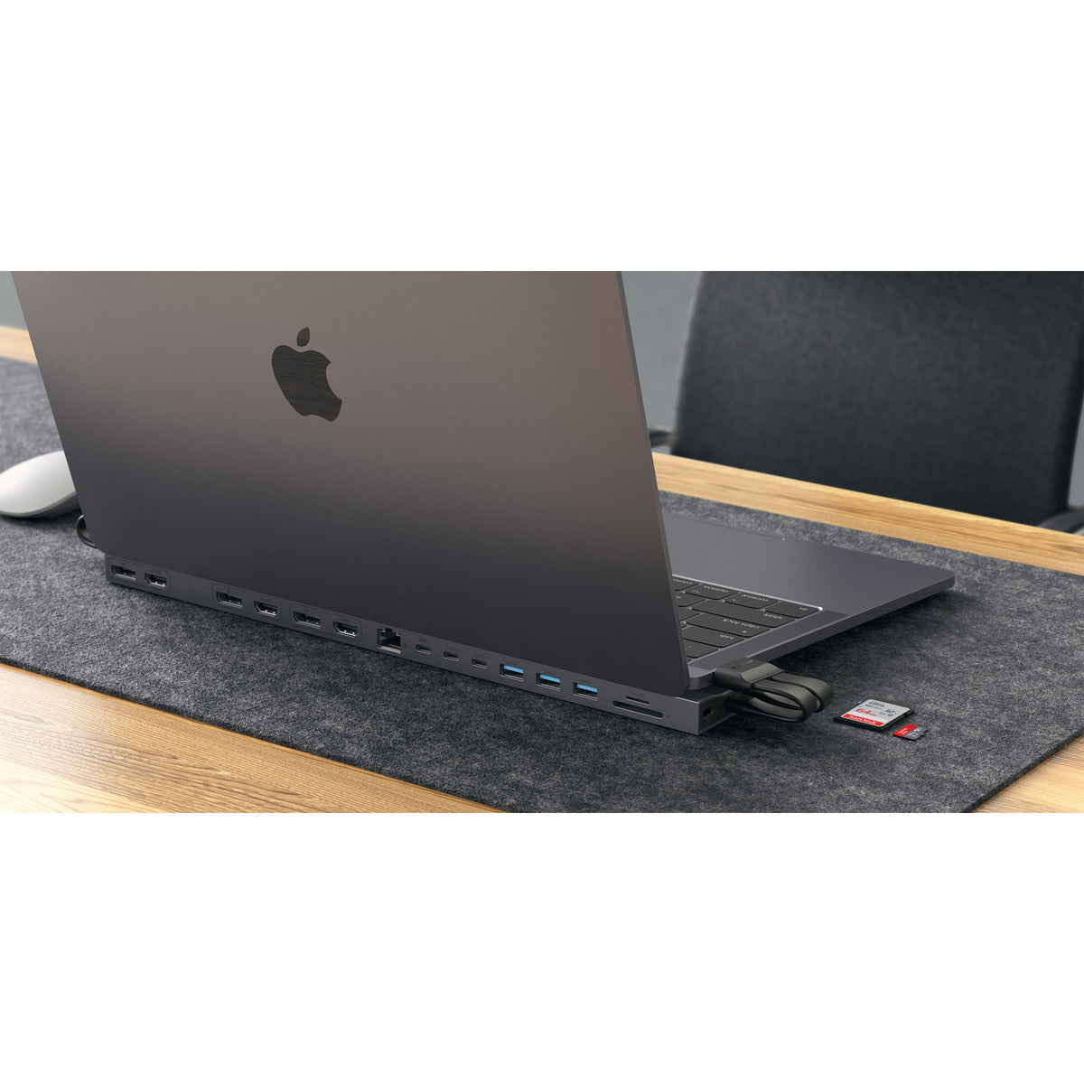 Hyper Drive 4K Ｍulti-Display Docking Station für 13"-16" MacBooks