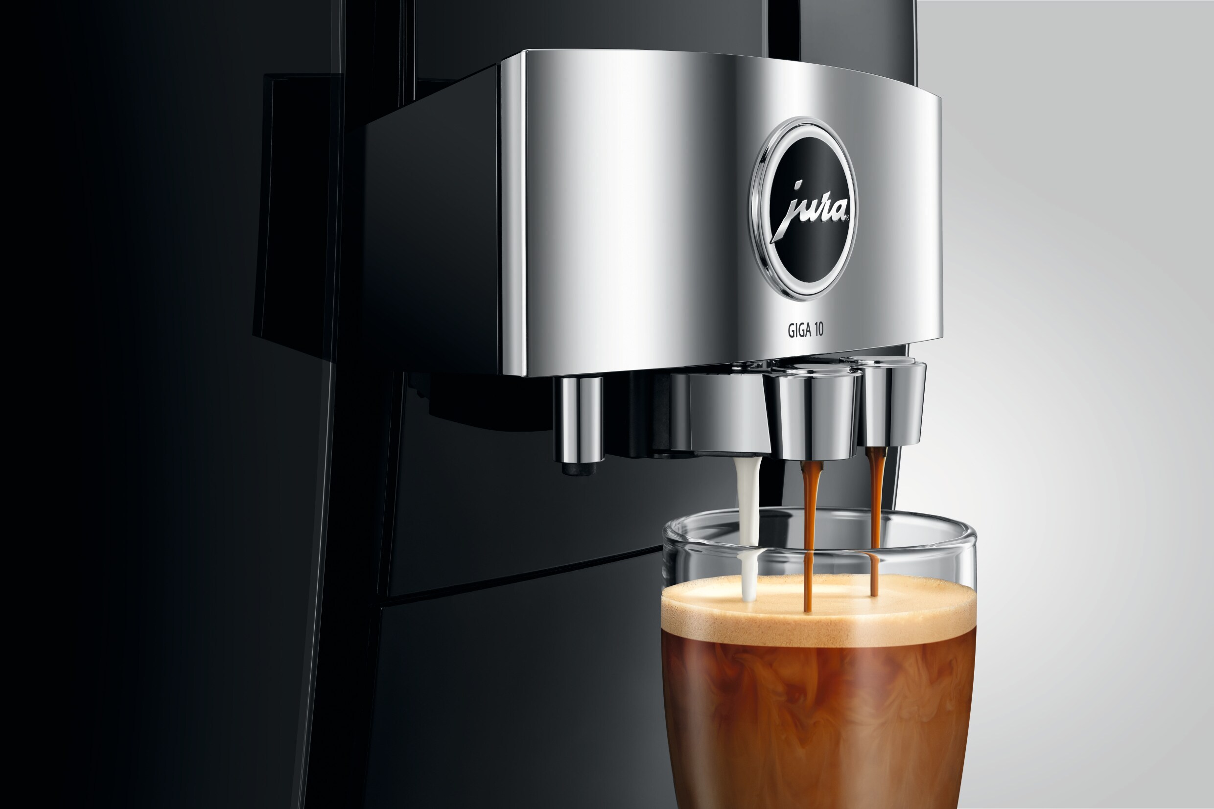 JURA GIGA 10 Diamond Black (EA) Kaffeevollautomat