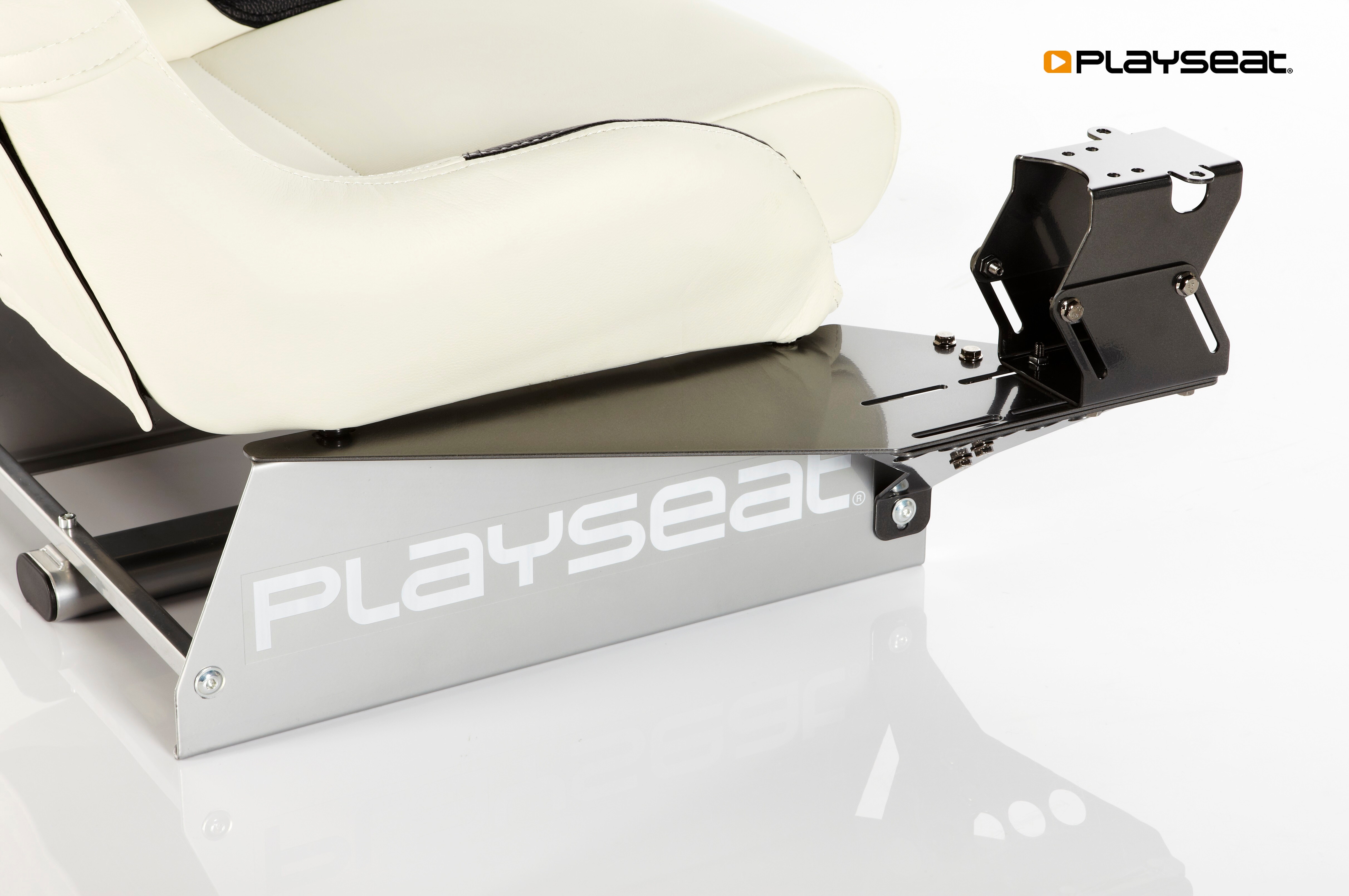 PLAYSEAT® GEAR SHIFT HOLDER