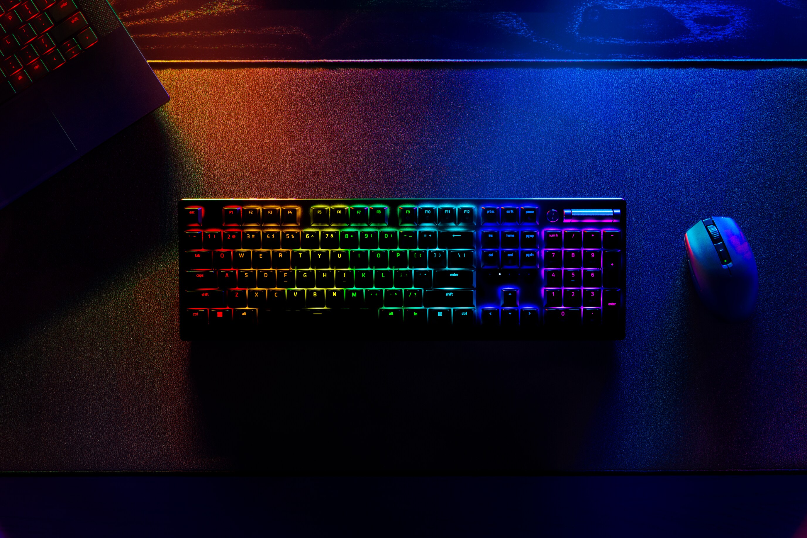 RAZER DeathStalker V2 Pro Linearer optischer Switch (Rot)