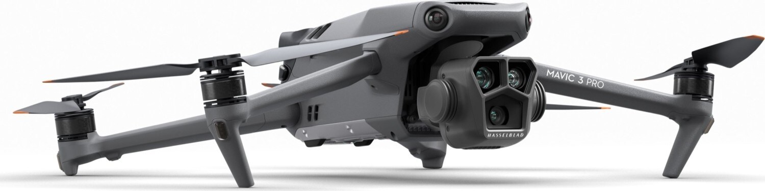 DJI Mavic 3 Pro Fly More Combo mit DJI RC Fernsteuerung