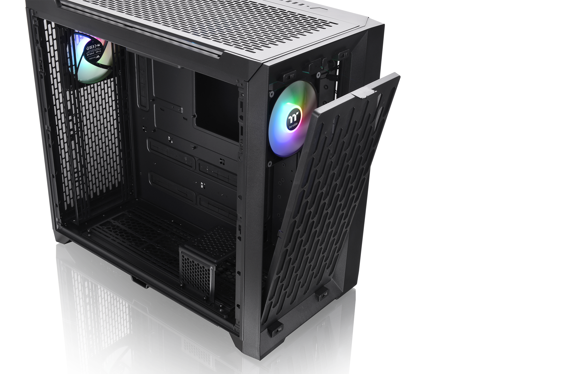 THERMALTAKE CTE C750 TG ARGB Full Tower Gehäuse Seitenfenster schwarz