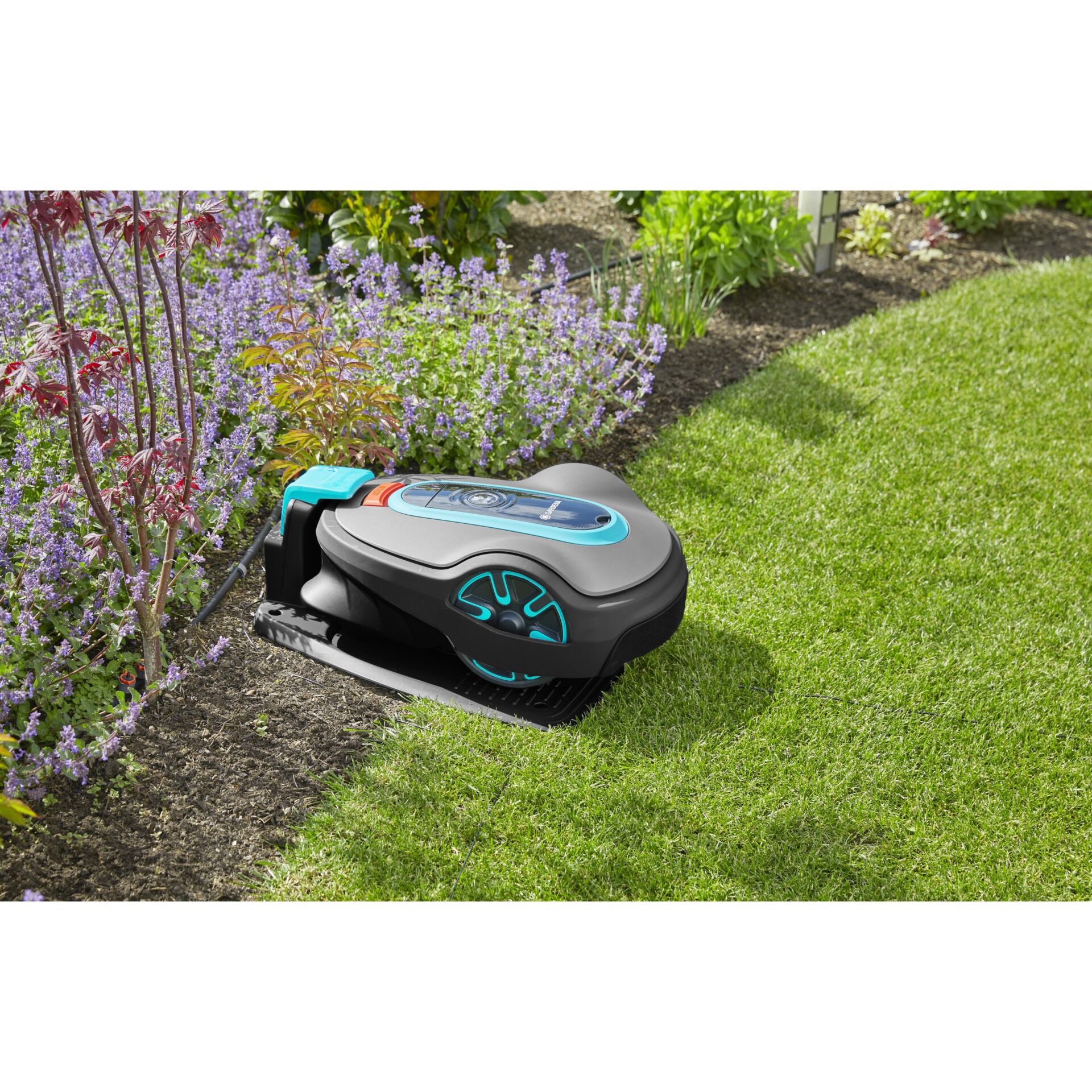 Gardena Mähroboter smart SILENO life, 1.500 m² Set