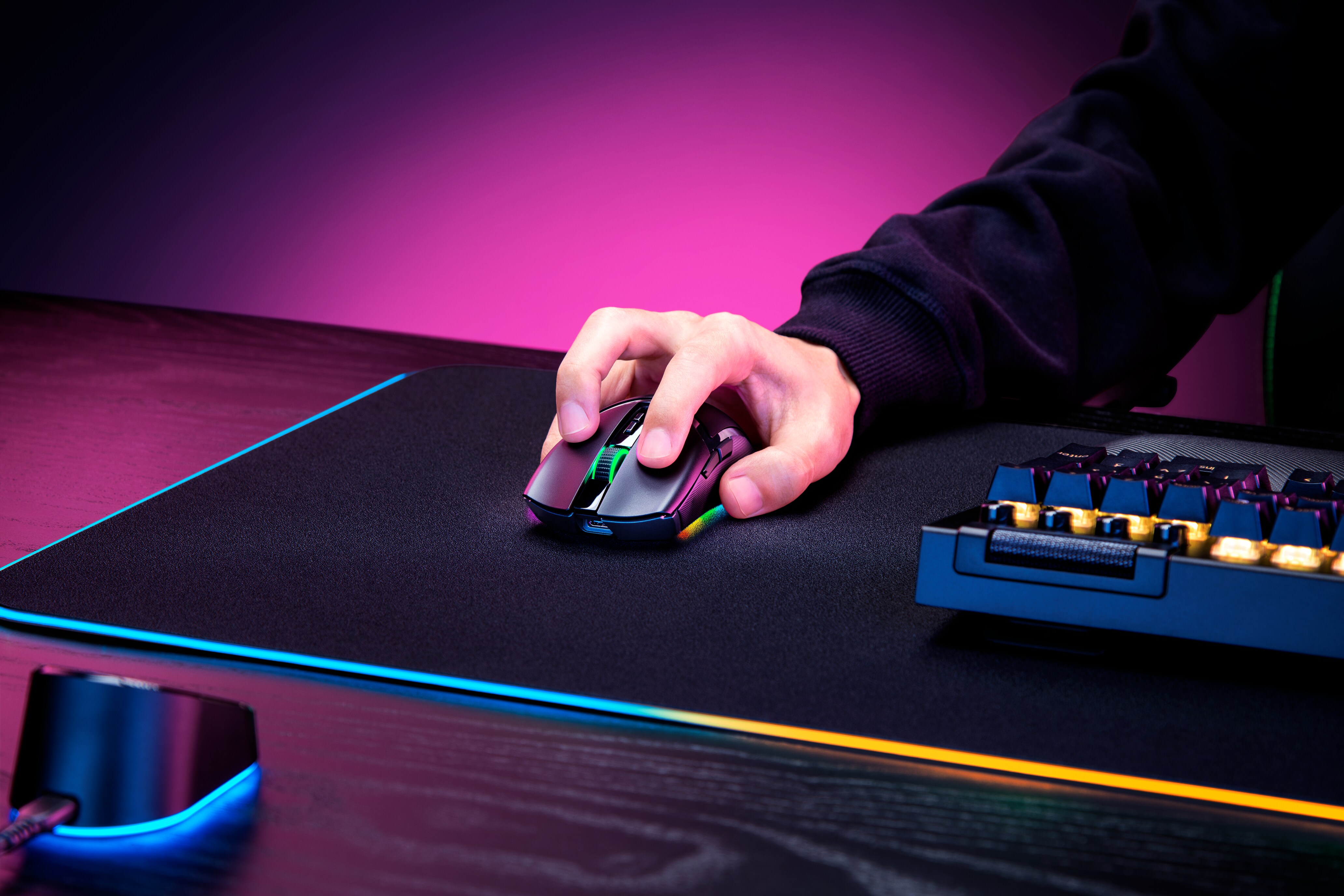 RAZER Cobra Pro - Anpassbare kabellose Gaming-Maus mit Razer Chroma™ RGB