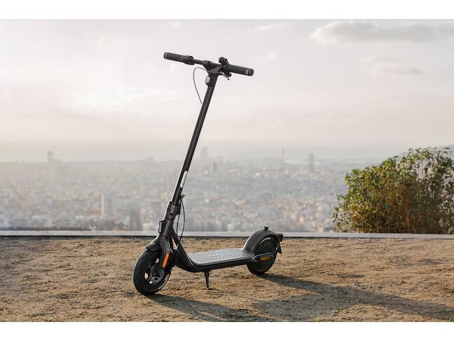 Ninebot by Segway KickScooter F2 D Elektroroller mit Straßenzulassung