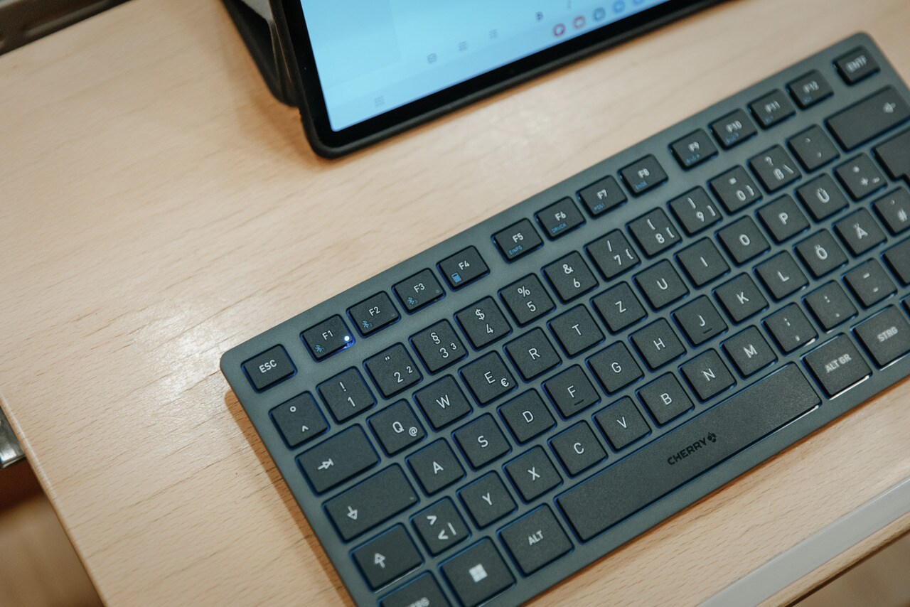 CHERRY KW 7100 Mini BT, Slate Blue - Bluetooth-Multi-Device Tastatur