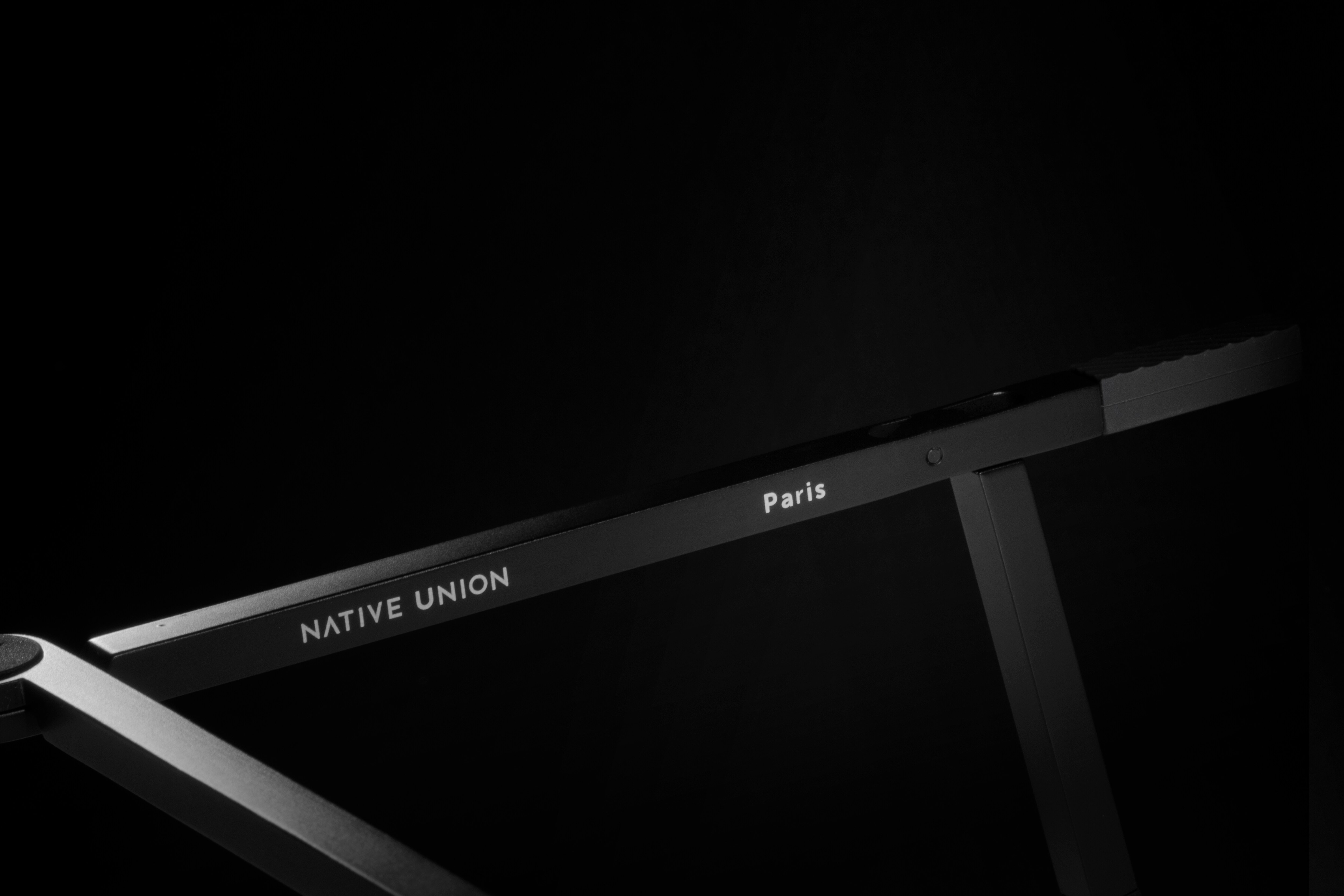 Native Union Fold Aluminium Laptop Stand Schwarz