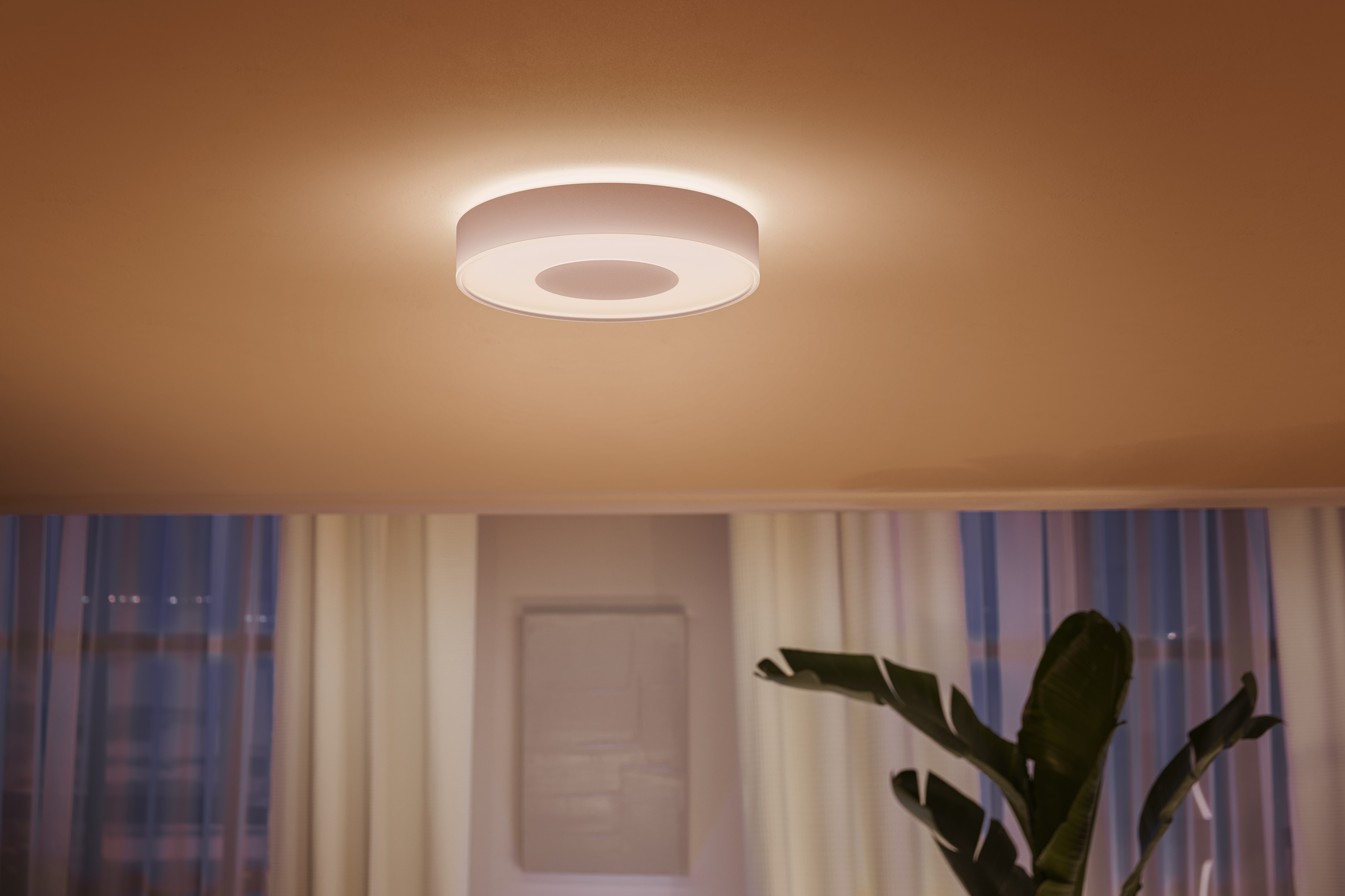 Philips Hue White &amp; Col. Amb. Infuse Deckenleuchte M weiß 2400lm