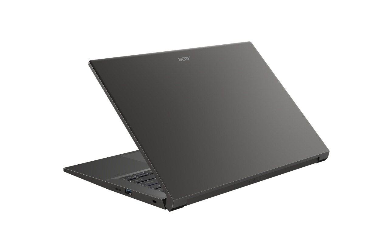 Acer Swift X SFX14-71G-79CT i7-13700H 32GB/1TB SSD 14"2.8K OLED RTX4050 W11P