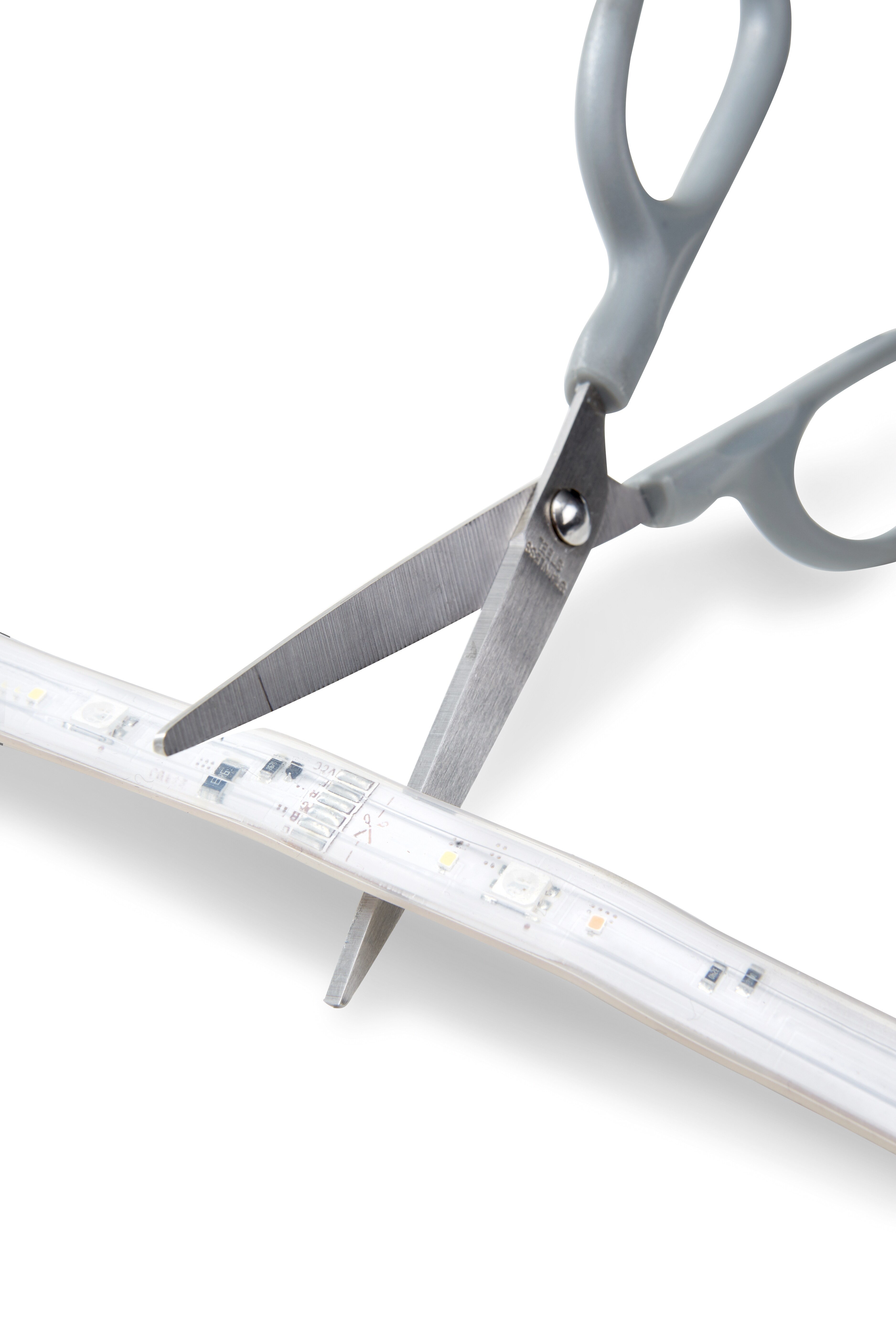 Im Video: Den neuen Philips Hue Lightstrip Plus V4 mit Bluetooth ausgepackt  