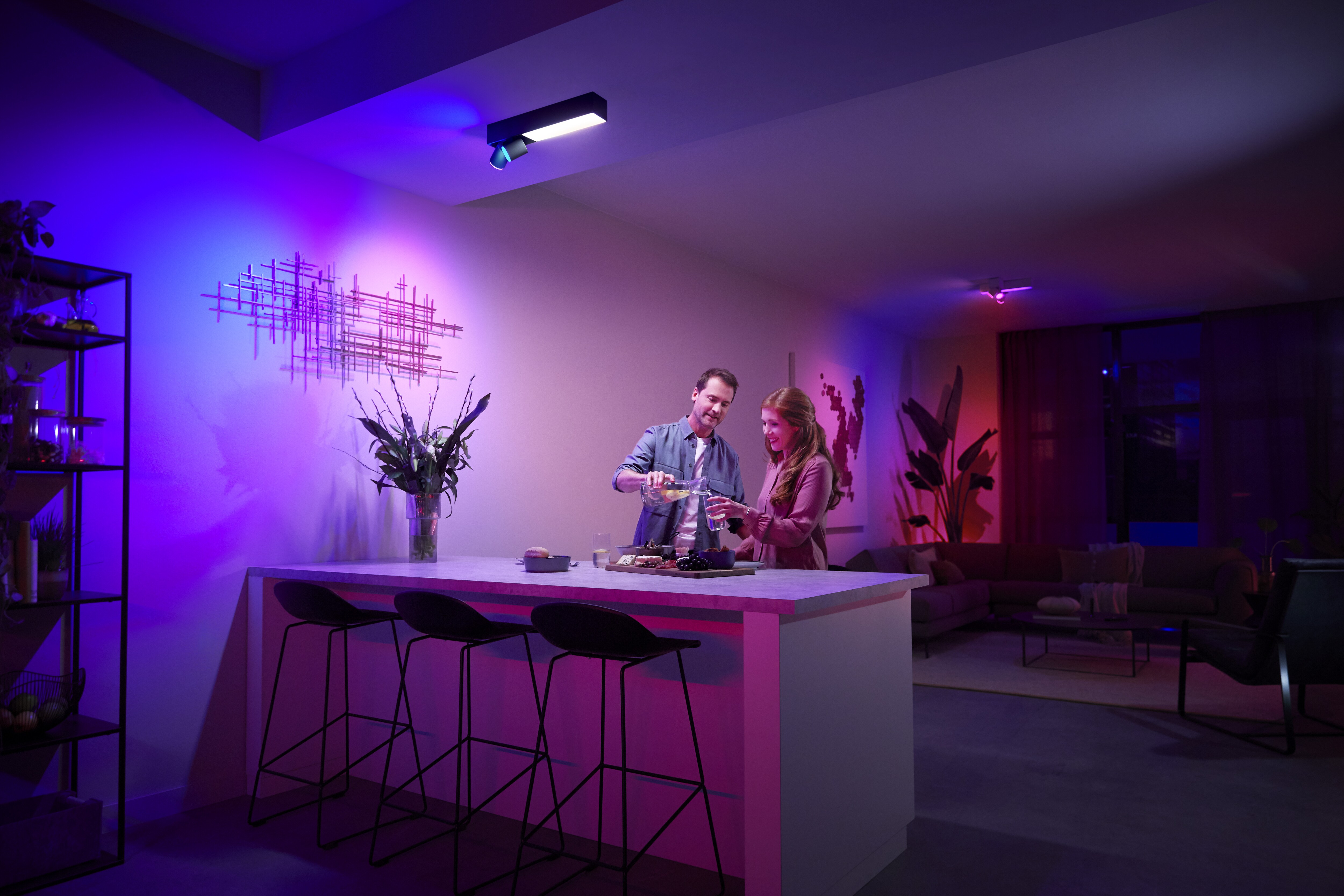 Philips Hue White &amp; Color Ambiance BT Centris Spot 2 flg. schwarz 1540lm