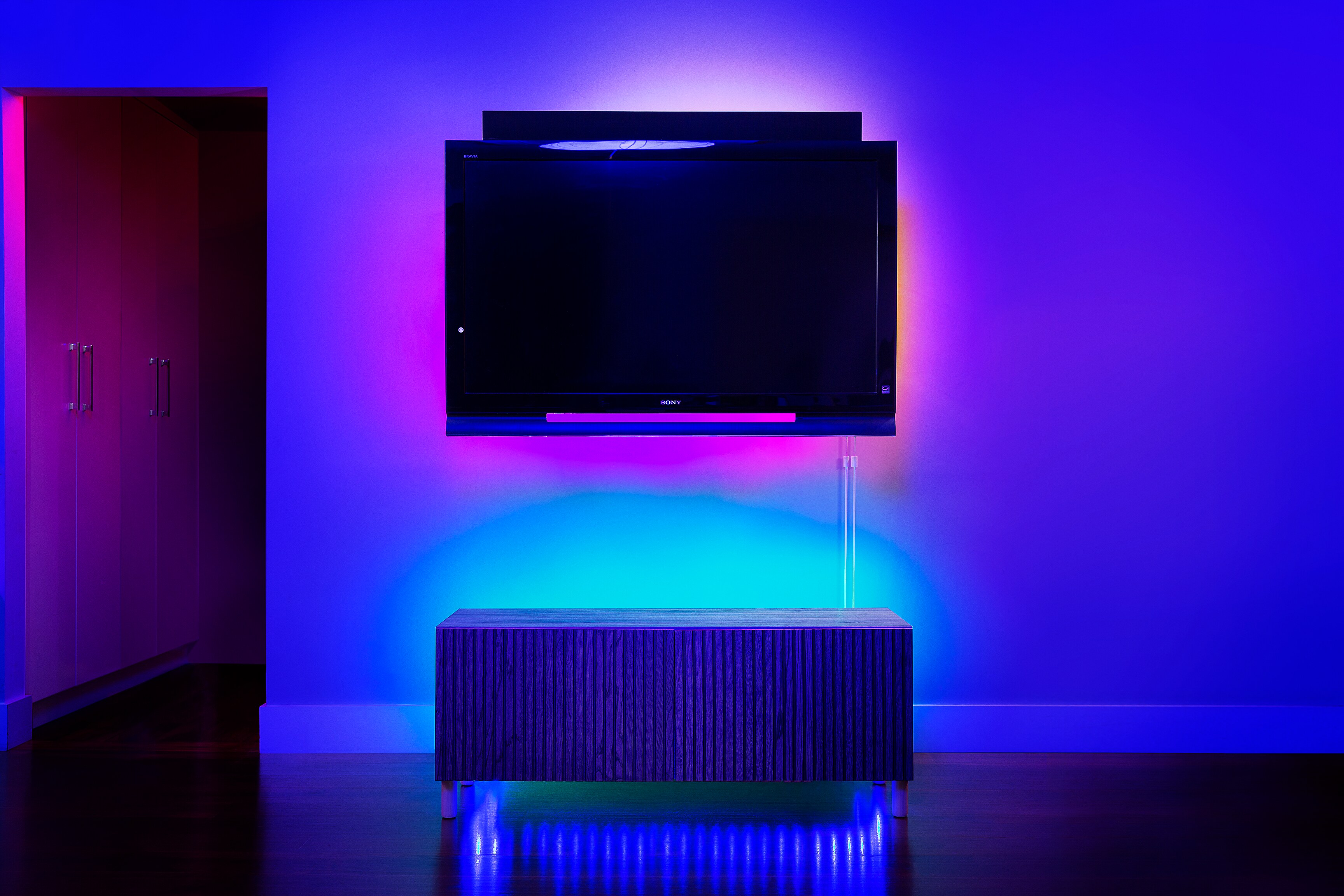 RAZER Aether Smart-Leuchtstreifen - RGB-LED-Streifen für Smart Homes