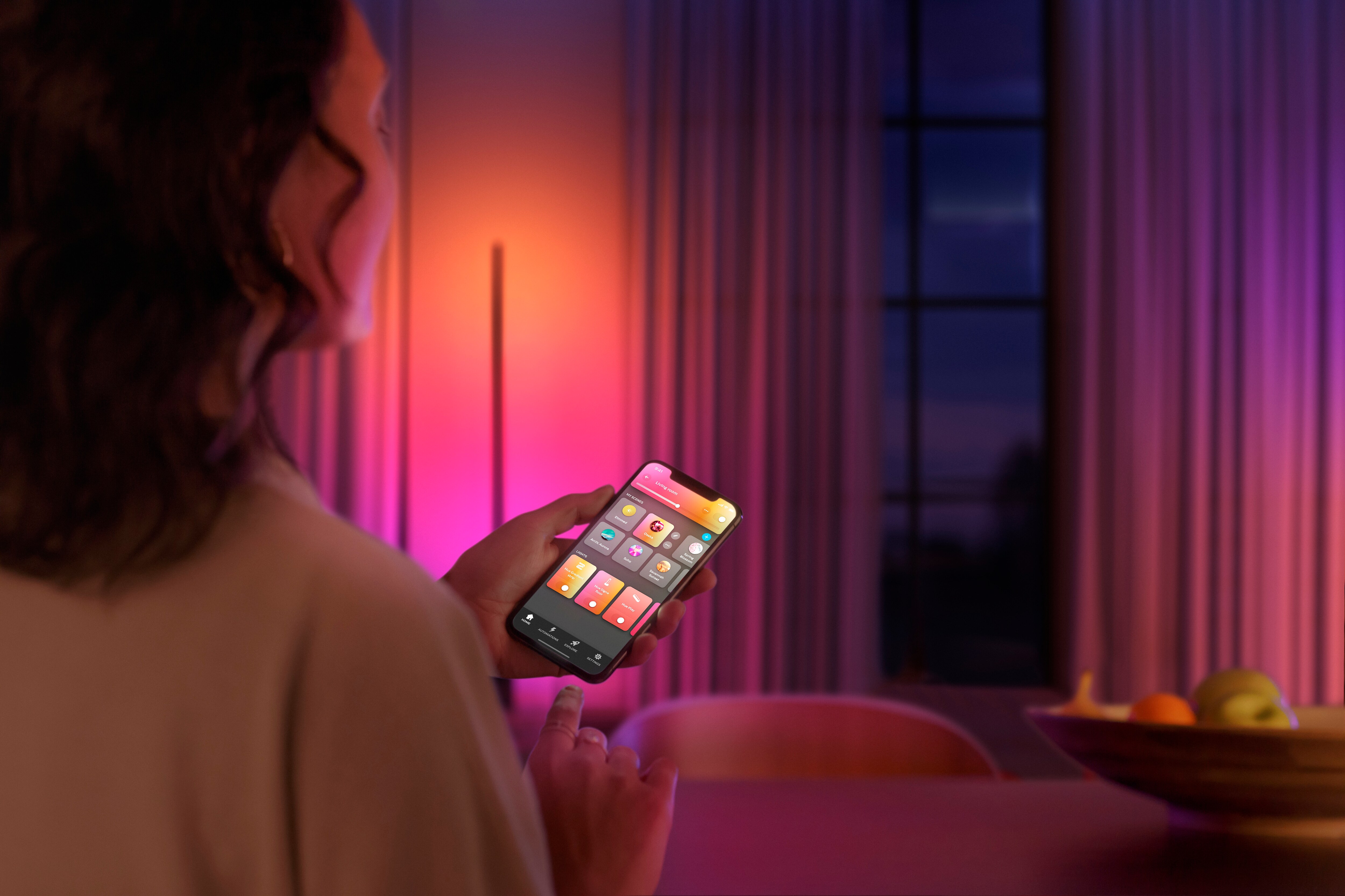 Philips Hue Gradient Signe Tischleuchte schwarz