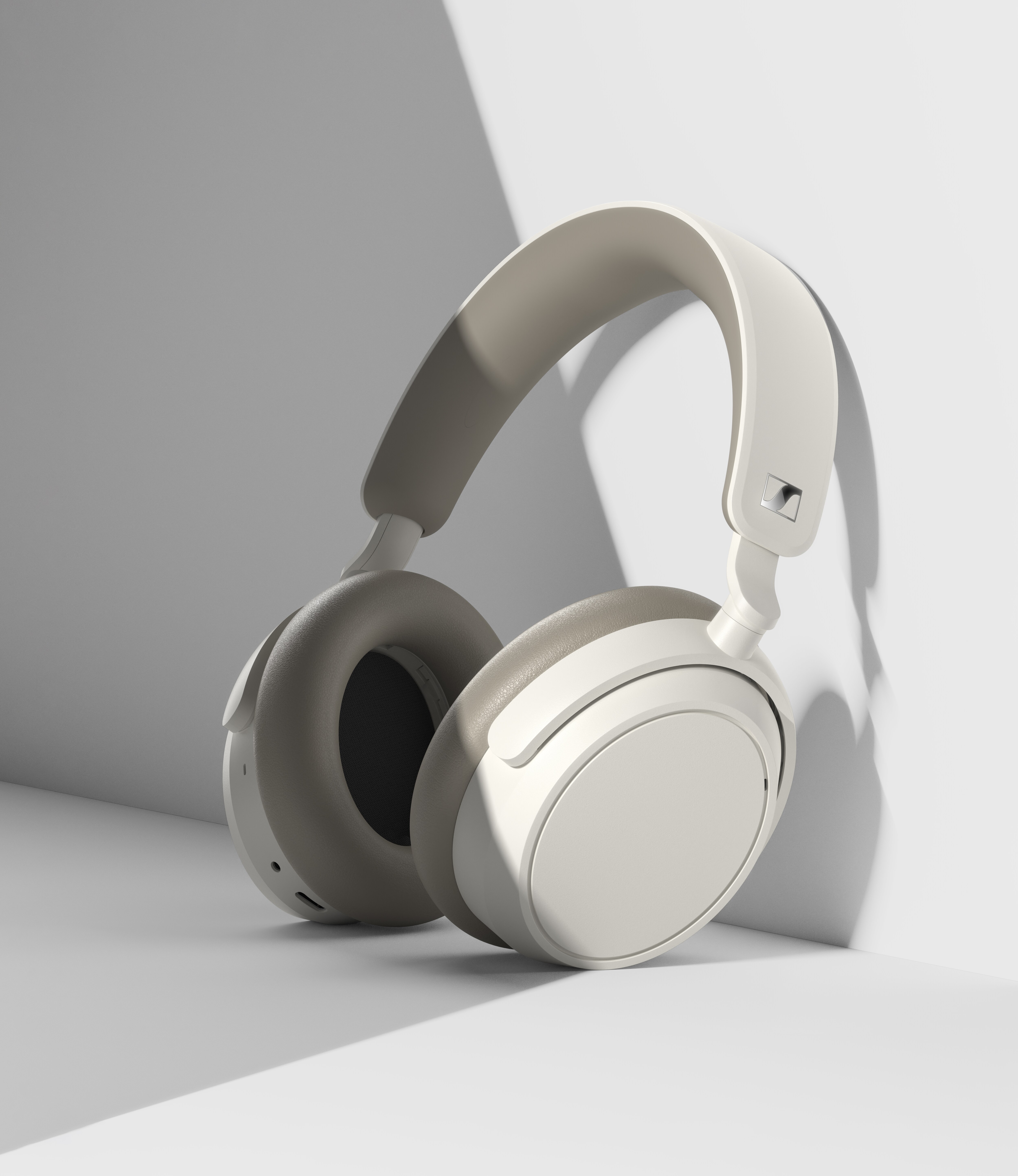 Sennheiser ACCENTUM Plus Wireless Over-Ear-Kopfhörer weiß