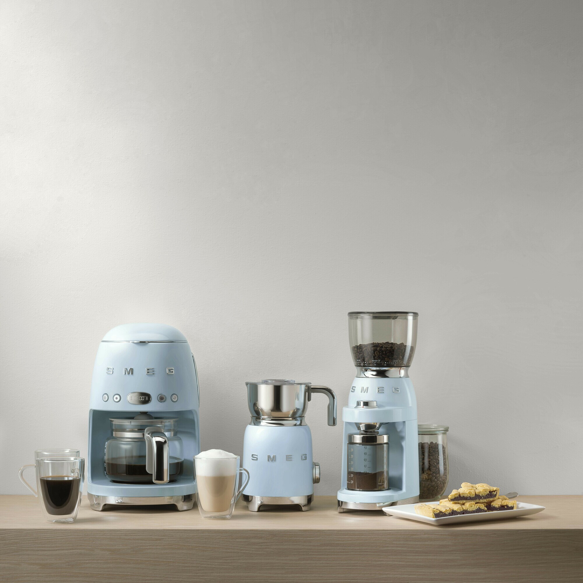 SMEG DCF02PBEU 50s Style Filterkaffeemaschine Pastellblau