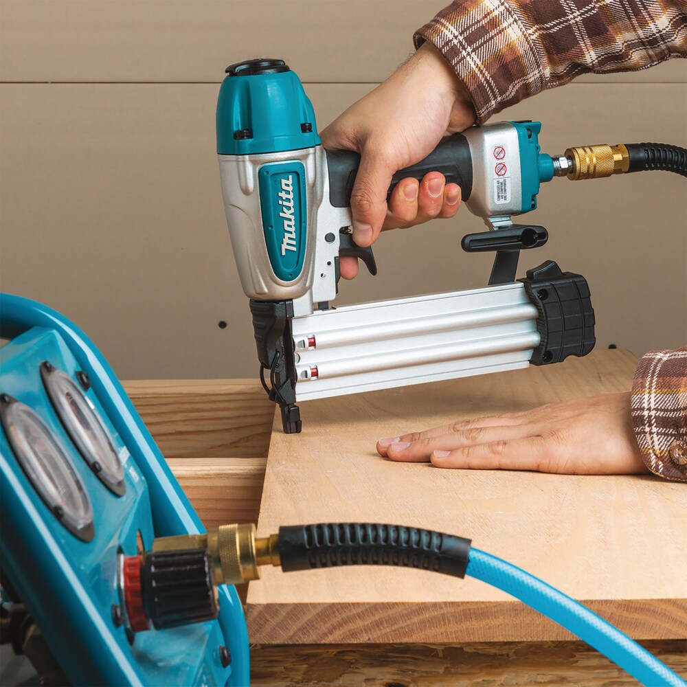 Makita AF506 Druckluft-Nagler inkl. Koffer