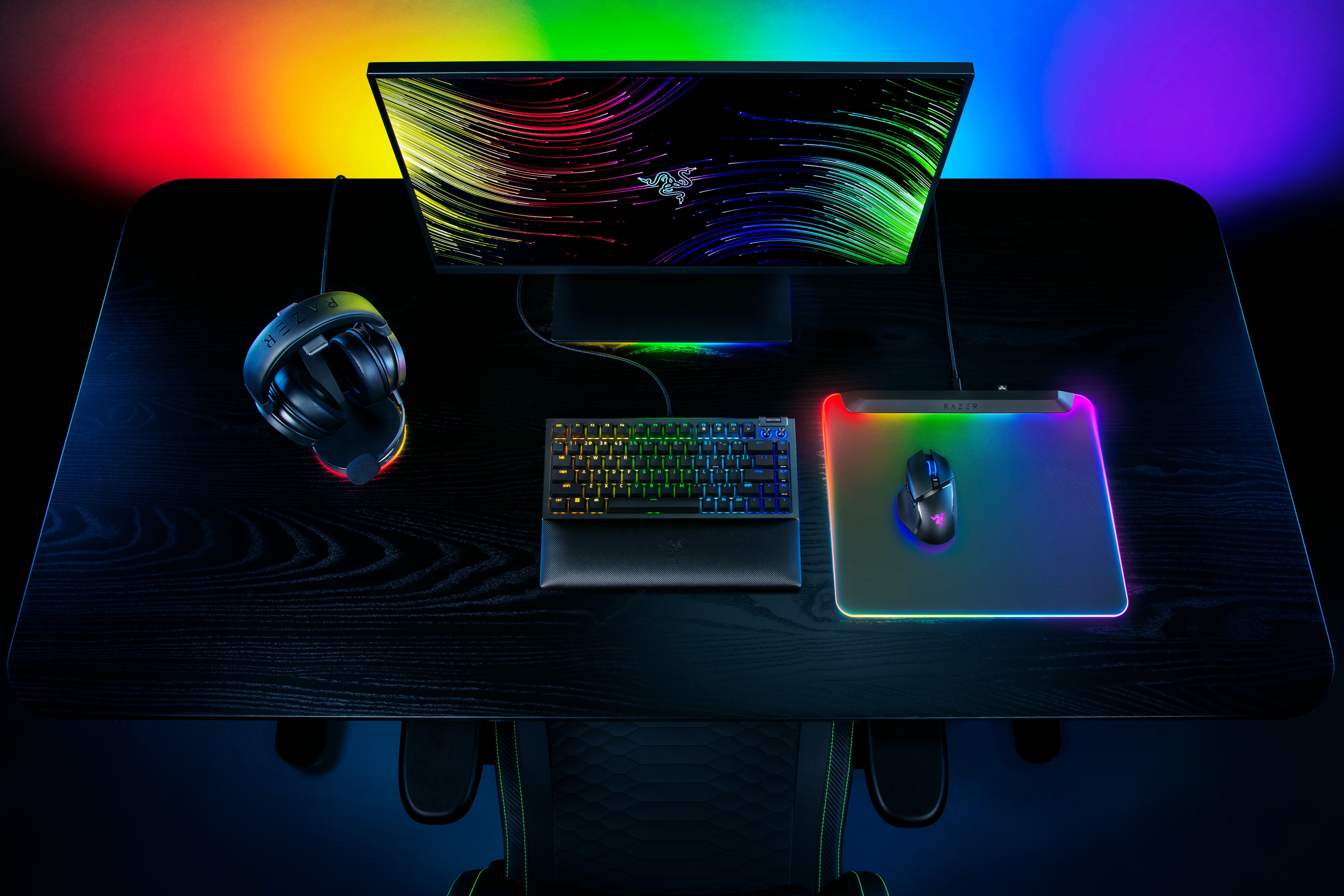 RAZER Firefly V2 Pro Vollständig beleuchtete Gaming-Mausmatte mit Razer Chroma™