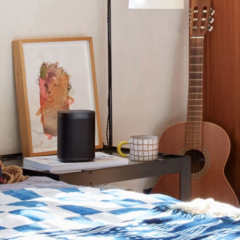 Sonos ONE schwarz kompakter Multiroom All-in-One Smart Speaker