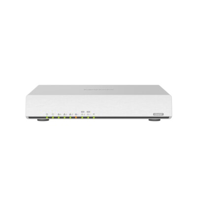 CD R günstig Kaufen-QNAP QHora-301W Wi-Fi 6 Dual-Port 10GbE SD-WAN Router. QNAP QHora-301W Wi-Fi 6 Dual-Port 10GbE SD-WAN Router <![CDATA[• Desktop 10G SwitchWi-Fi 6 Dual-Port 10GbE SD-WAN Router • Qualcomm IPQ8072A Hawkeye 2 Quad-core 2.2 GHz 64-bit CPU • 2x 10GbE BAS