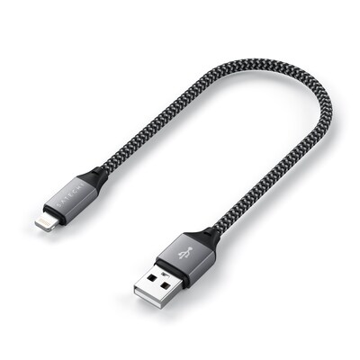 Auf einen günstig Kaufen-Satechi USB-A auf Lightning Kabel 25 cm space grey. Satechi USB-A auf Lightning Kabel 25 cm space grey <![CDATA[• Strapazierfähiges USB-A-auf-Lightning-Kabel • Kompatibel mit allen Apple Geräten, die einen Lightning-Anschluss habe • Lädt mit eine