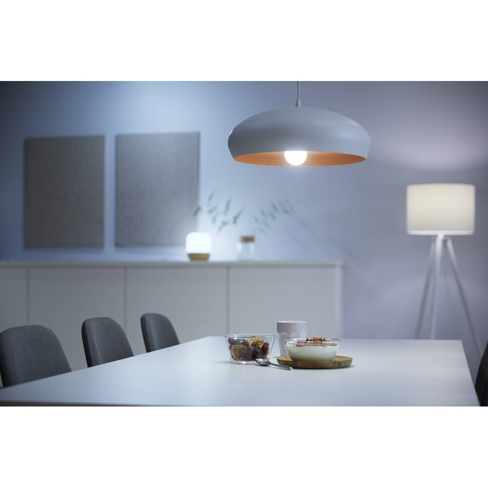 WiZ smarte Lampe mit warmweißem bis kaltweißem Licht A60 E27 Wi-Fi