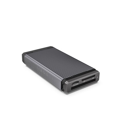 PROFESSIONAL günstig Kaufen-SanDisk® PROFESSIONAL PRO-READER Multi-Card Reader. SanDisk® PROFESSIONAL PRO-READER Multi-Card Reader <![CDATA[• Speichertyp: CF-,SD- und microSD Kartenlesegerät • Speicherkapazität: wechselbar • kompatibel zu SanDisk Professional PRO-D