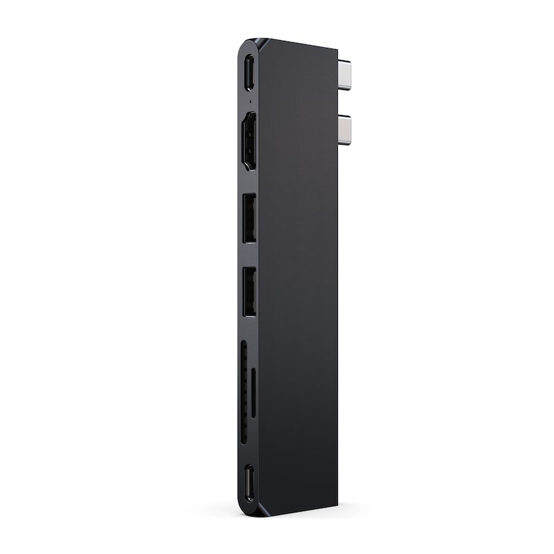 Adapter 12 günstig Kaufen-Satechi USB-C Pro Hub Slim Adapter Midnight Black. Satechi USB-C Pro Hub Slim Adapter Midnight Black <![CDATA[• Kompakter USB-C-Adapter • Anschlüsse: 1x USB-4, 1x SD, 1x MicroSD, 1x USB-C, 2x USB-A, 1x HDMI • Maße: 124 x 36 x 8 mm • Anschluss über zwei US