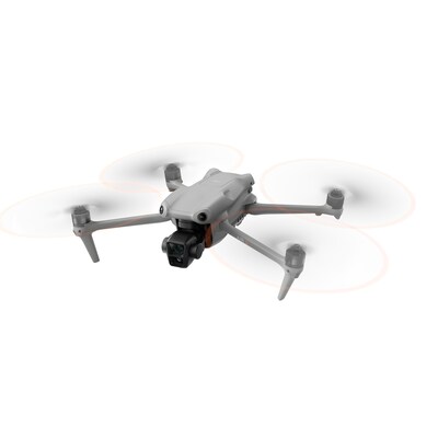 Drohne günstig Kaufen-DJI Air 3 Drohne mit DJI RC-N2 Fernsteuerung. DJI Air 3 Drohne mit DJI RC-N2 Fernsteuerung <![CDATA[• Mit DJI RC-N2 Fernsteuerung • Weitwinkel- und mittlere 3-fach Telekamera • 46 min Flugzeit • Omnidirektionale Hindernisvermeidung • Neue O4-Vid