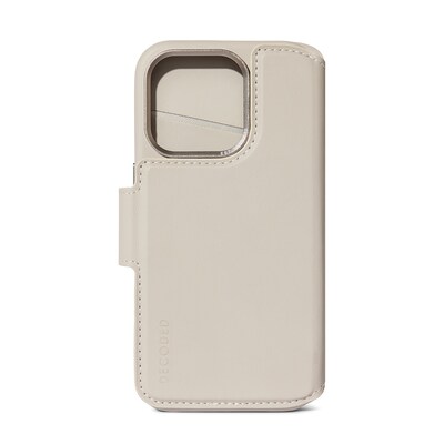 Der Code günstig Kaufen-Decoded Leather Detachable Wallet für iPhone 15 Pro Clay. Decoded Leather Detachable Wallet für iPhone 15 Pro Clay <![CDATA[• Kompatibel mit dem iPhone 15 Pro • 2-in-1-Echtlederhülle mit abnehmbarer Brieftasche für Rundumschutz • Kompati