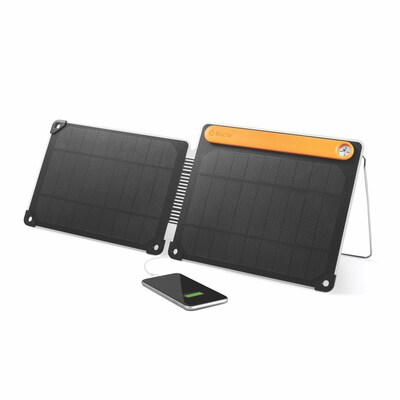 10 P  günstig Kaufen-BioLite SolarPanel 10+. BioLite SolarPanel 10+ <![CDATA[• 10 Watt aus hocheffizienten monokristallinen Solarmodul • 11 Wh Akku für zwei volle Handyladungen • Li-Ion Akku: 11Wh, 3200 mAh • Versiegelung: Spritzwasserfest IPX4 • Inputs/Outputs: Mi