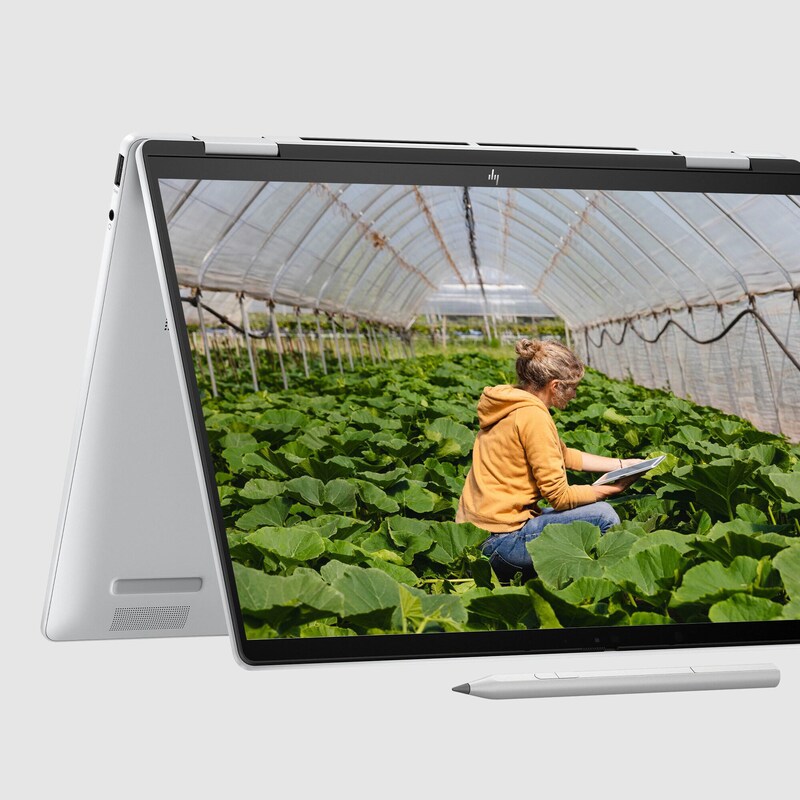Pro LED günstig Kaufen-HP ENVY x360 14" 2,8k OLED Ryzen™ 7 8840HS 16GB/1TB SSD Win11 14-fa0077ng. HP ENVY x360 14" 2,8k OLED Ryzen™ 7 8840HS 16GB/1TB SSD Win11 14-fa0077ng <![CDATA[• AMD Ryzen 7 8840HS Prozessor, 8 Kerne (bis zu 5.1 GHz) • 35.6 cm (14