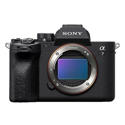 Sony Alpha 7 IV Kit 28-70mm Systemkamera (ILCE-7M4K)