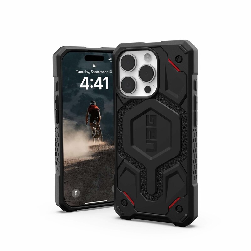 Monarch günstig Kaufen-UAG Urban Armor Gear Monarch Pro MagSafe Case Apple iPhone 16 Pro kevlar schwarz. UAG Urban Armor Gear Monarch Pro MagSafe Case Apple iPhone 16 Pro kevlar schwarz <![CDATA[• Farbe: Schwarz, kompatibel zu iPhone 16 Pro • Backcover aus Kunststoff]]>. 