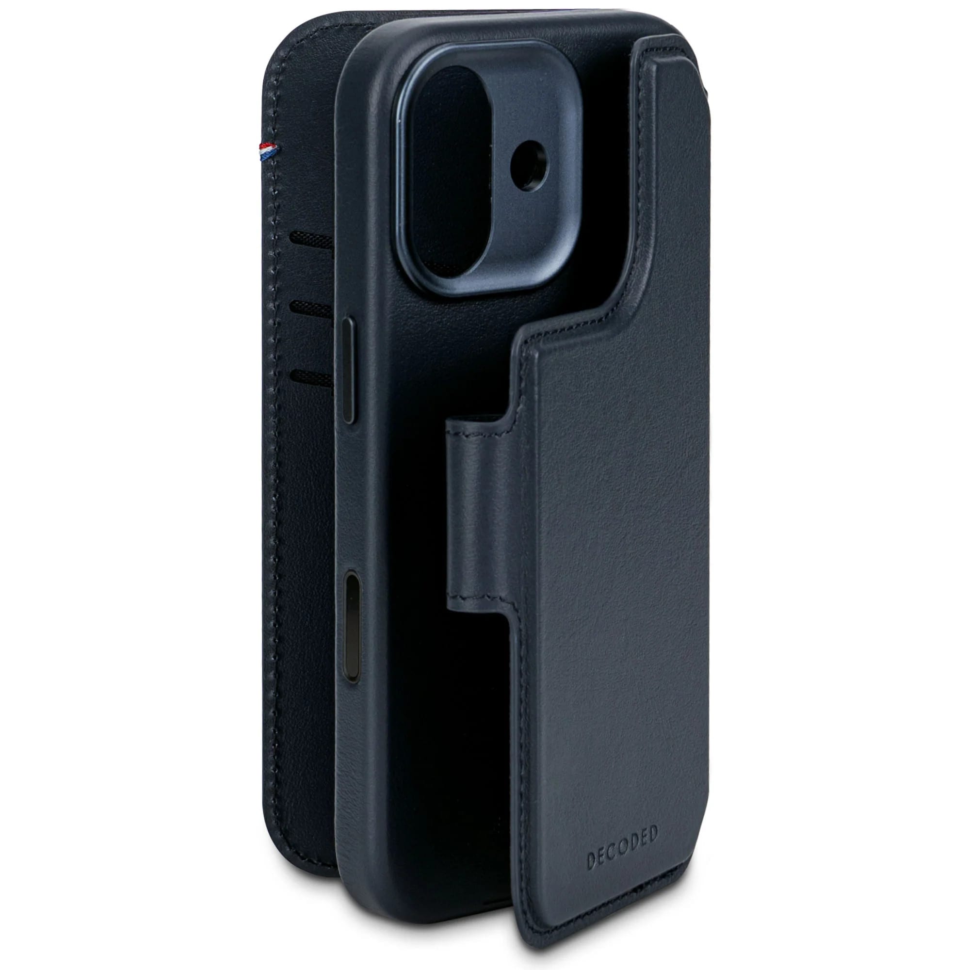 Decoded Leather Detachable Wallet iPhone 17 Navy Shadow